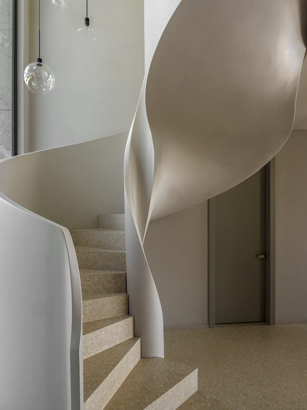 scala a chiocciola premio Silver Winner Houzee Awards 2026